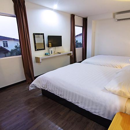 Thanks Hotel Parit Buntar Εξωτερικό φωτογραφία